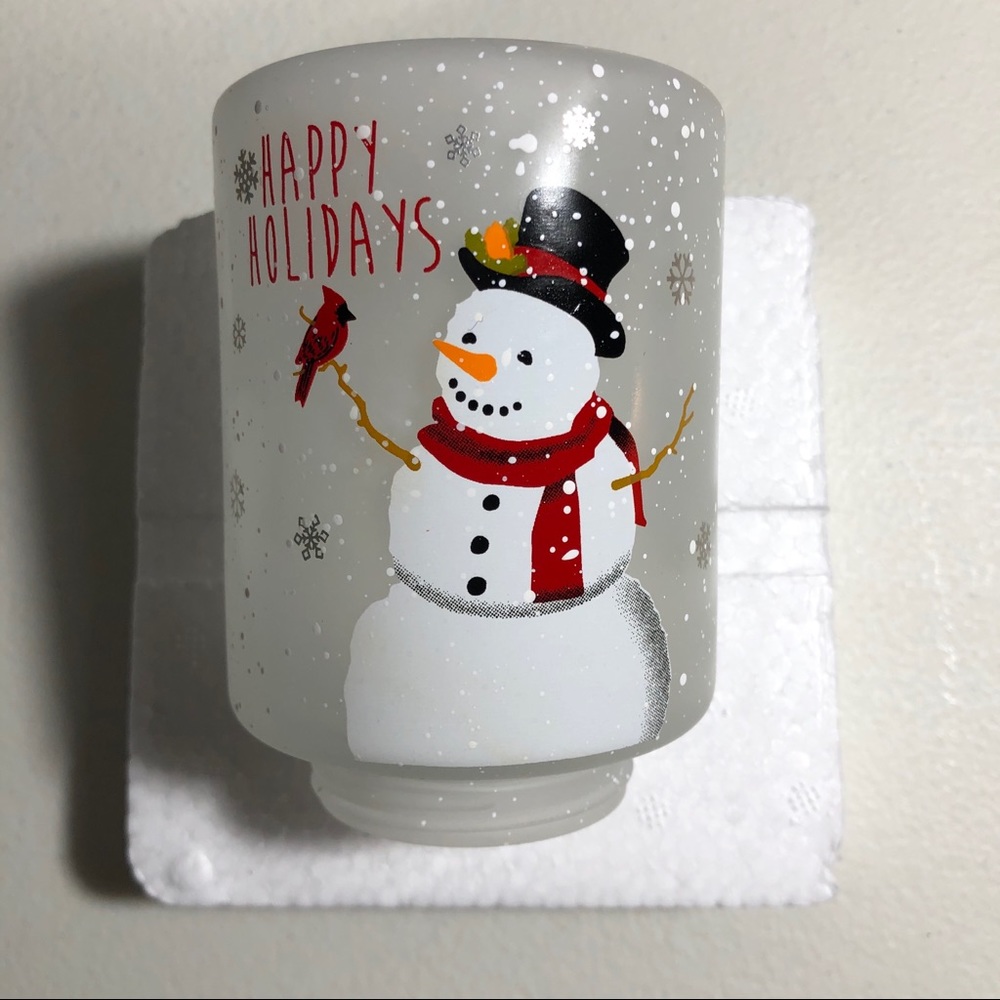 Scentsy HOLIDAY SNOWMAN Mini Warmer Nightlight